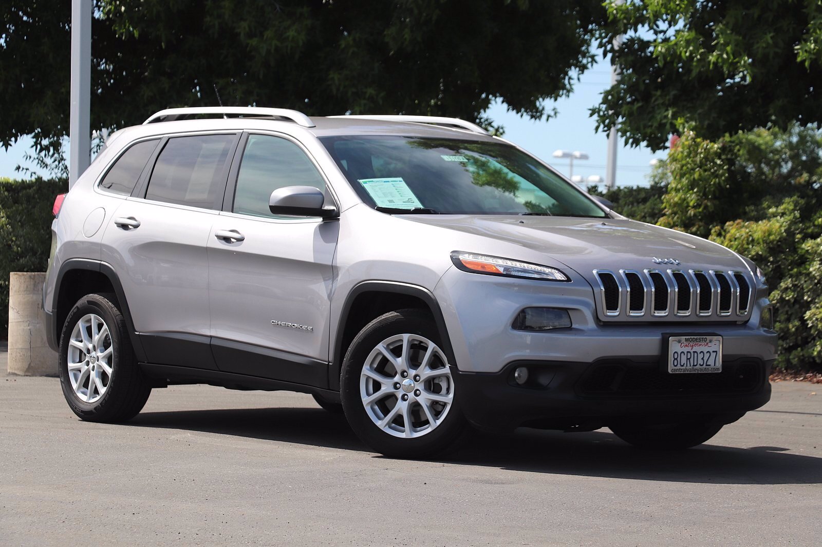 Jeep cherokee latitude